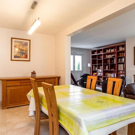 4 Bedroomed Near Disneyland Paris كوبفراي المظهر الخارجي الصورة